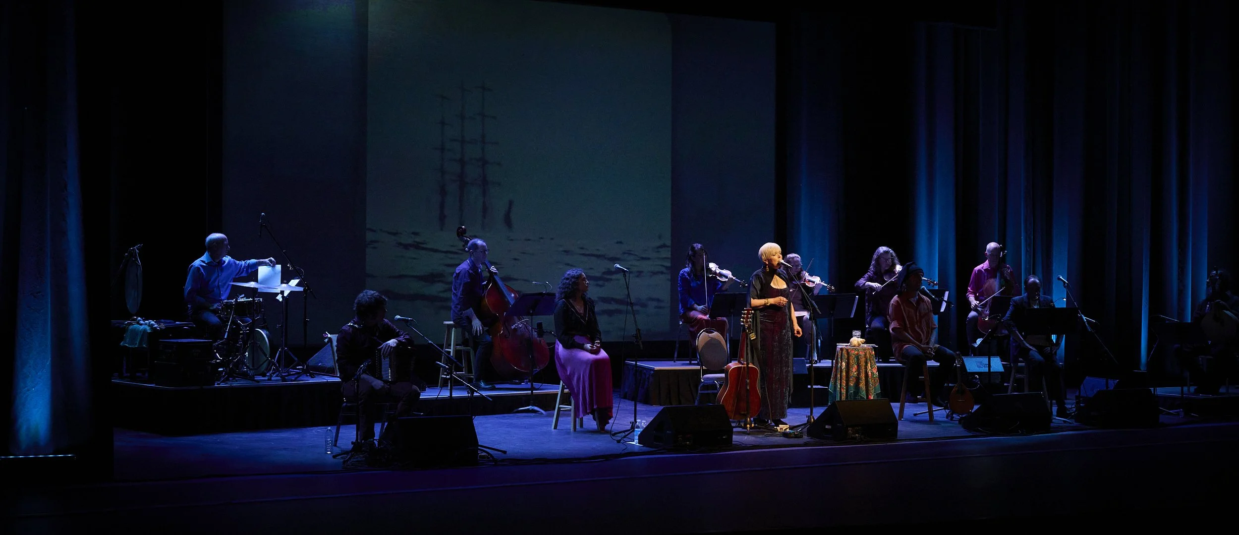 Social Media MDZ_9884.jpg