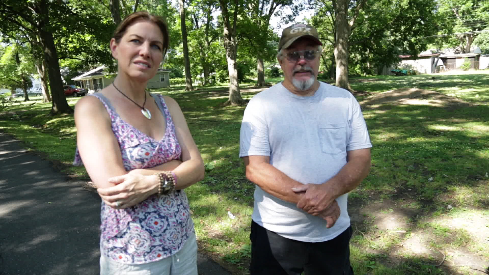  Rebecca visiting West Memphis, Arkansas - hometown of Lewis Carpenter (June 2012) 