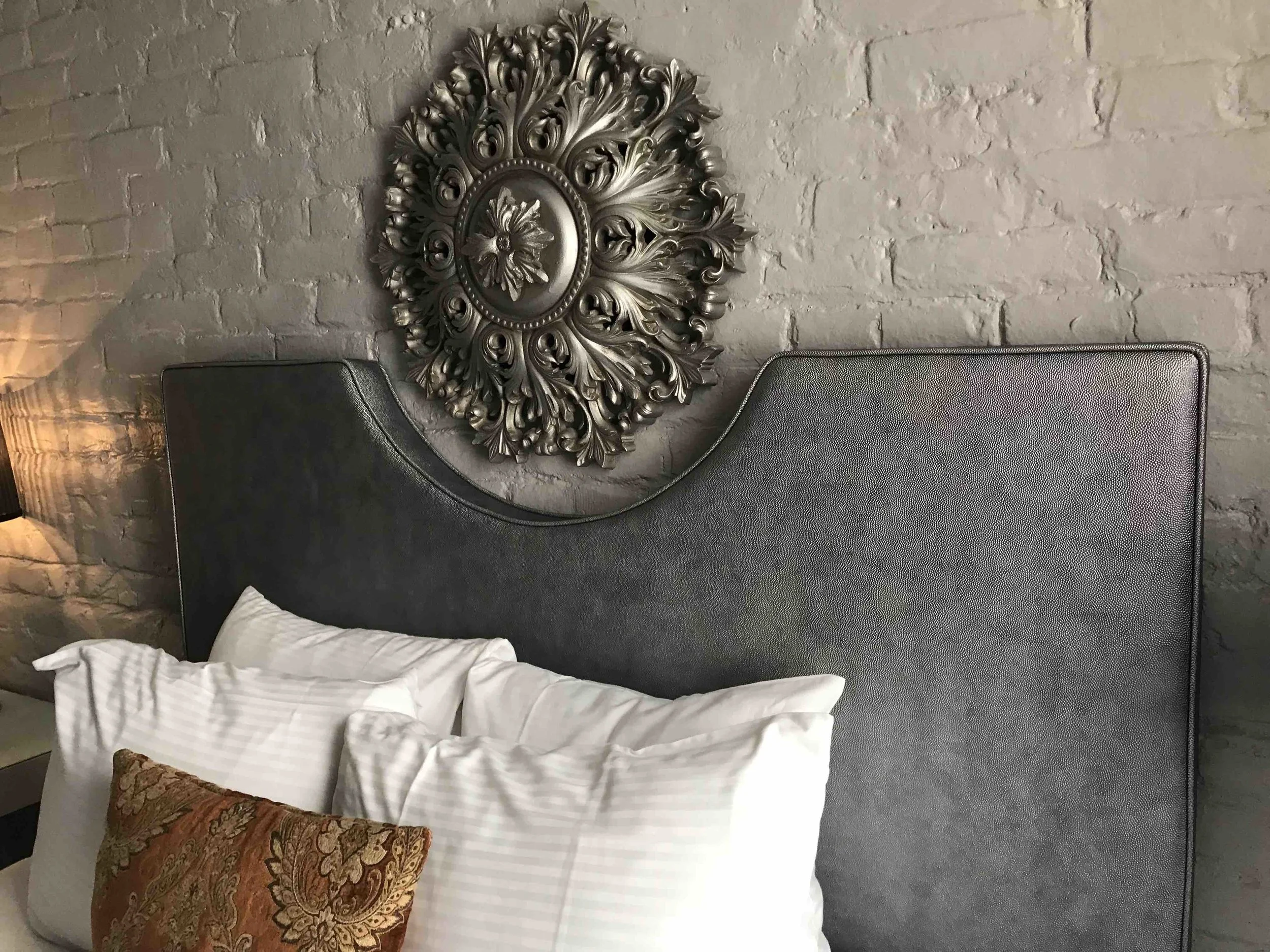 LP Queen Medallion Headboard
