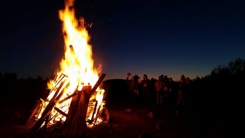 highbridge bonfire.jpg