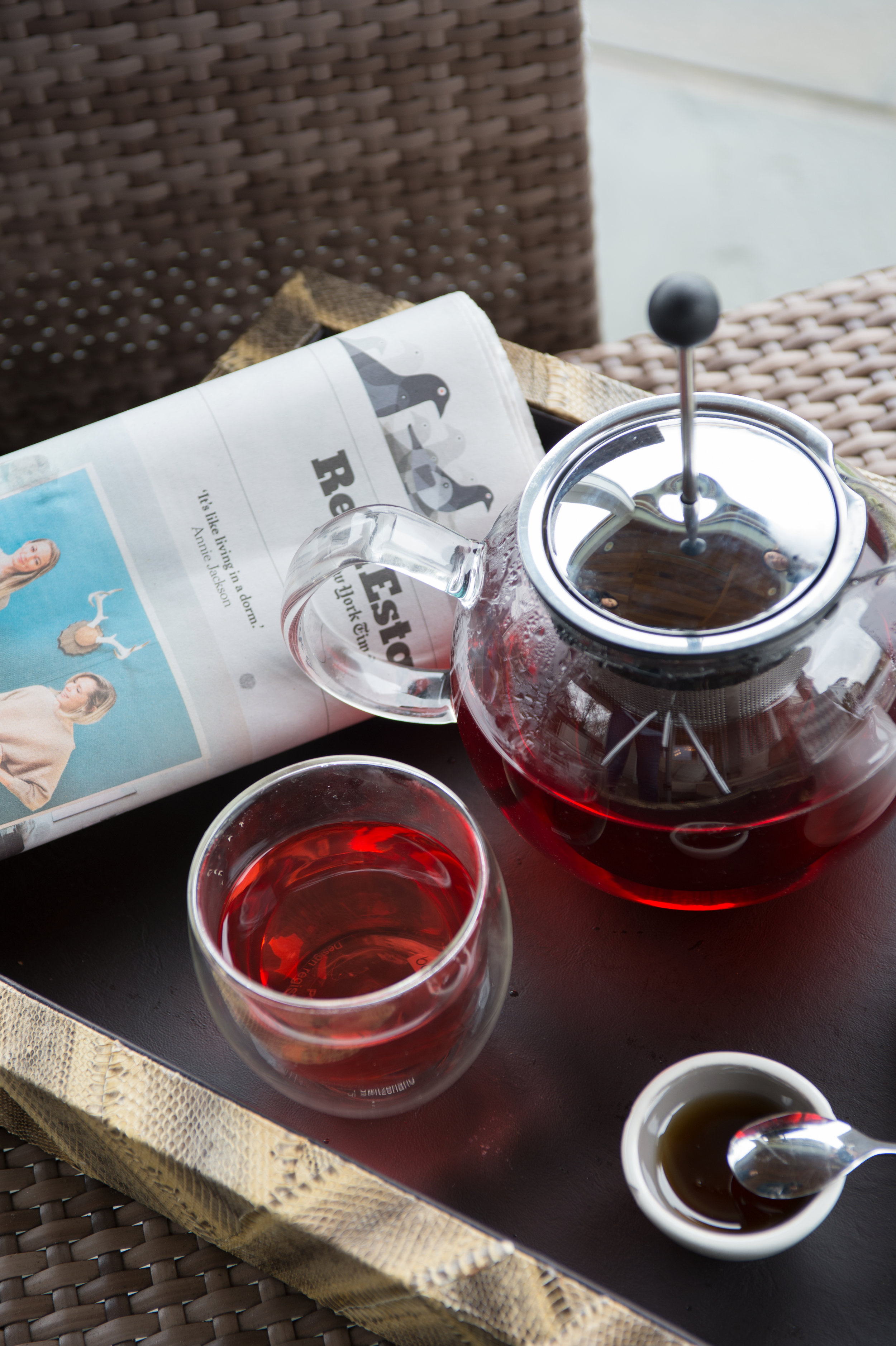 tea setup7424.jpg