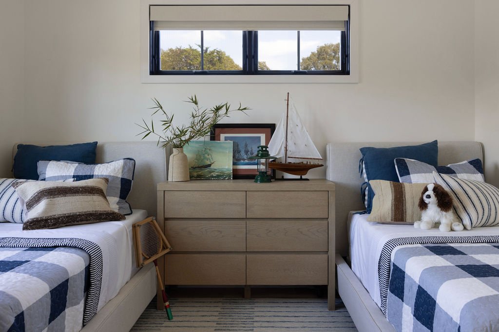 15-bedroom horiz.jpg