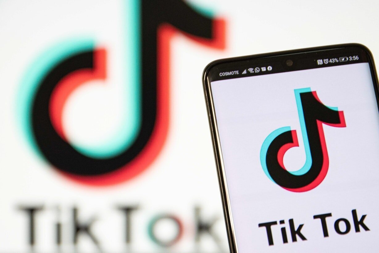 Bustle | TikTok Creators Share The Apps They'll Move To If There's A Ban