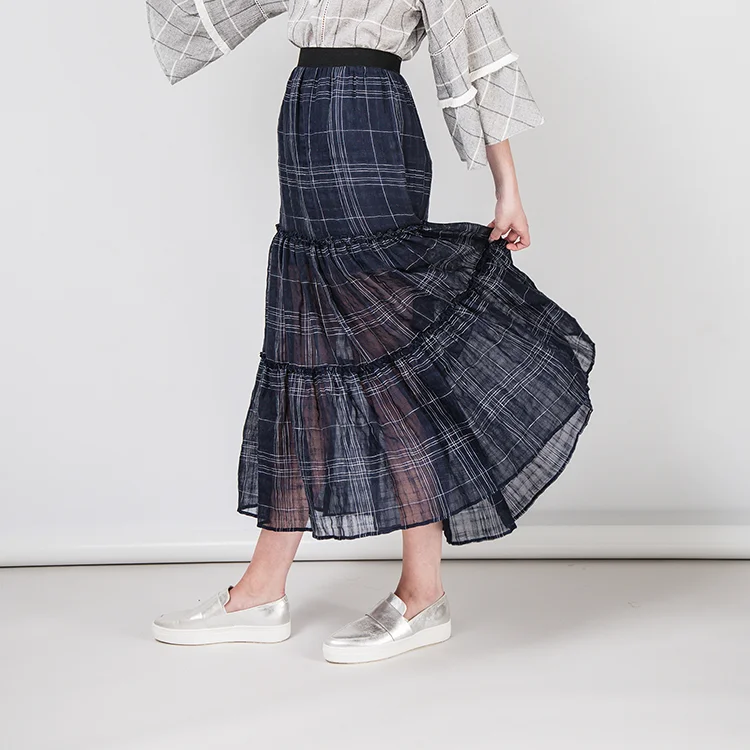 sally-skirt-model-side.jpg
