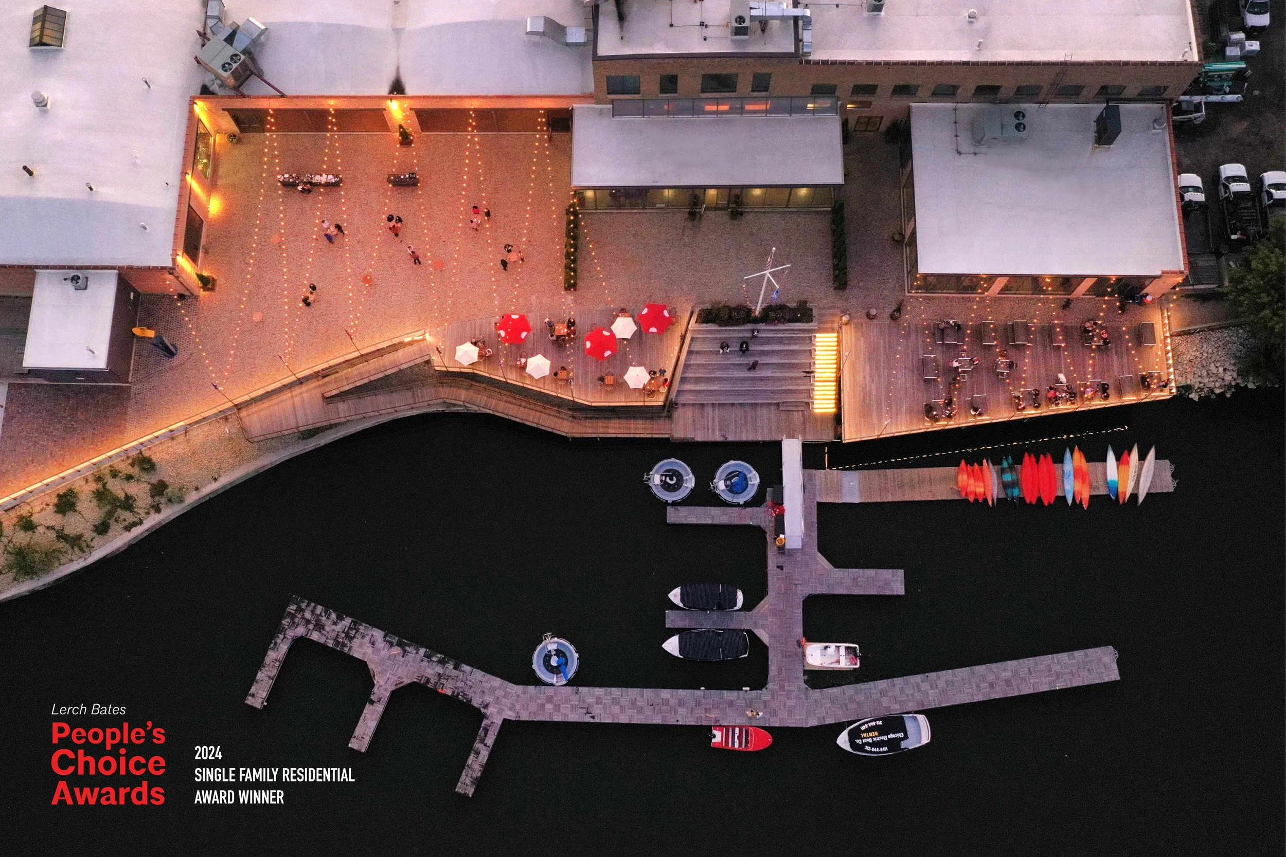   Rockwell on the River  Riverfront Patio &amp; Boat Docks Chicago, IL 