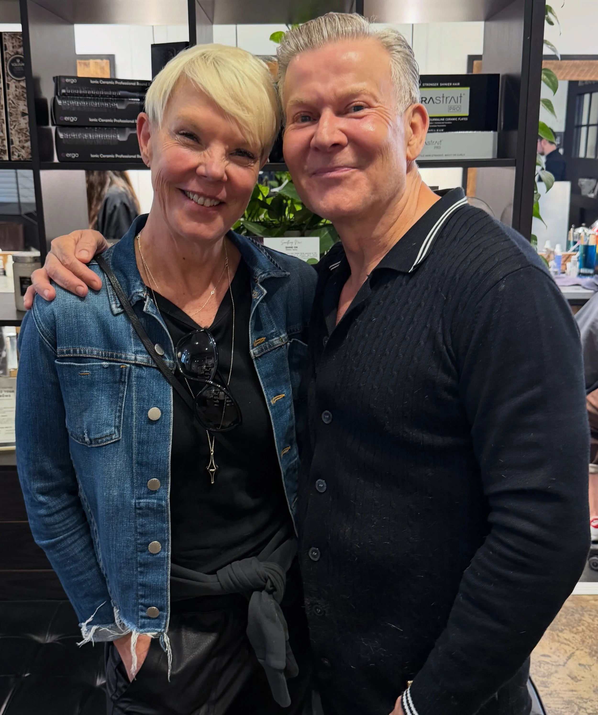 Hanging with the cool kidsss
@tabathacoffey &amp; @damiencarneyprofessional