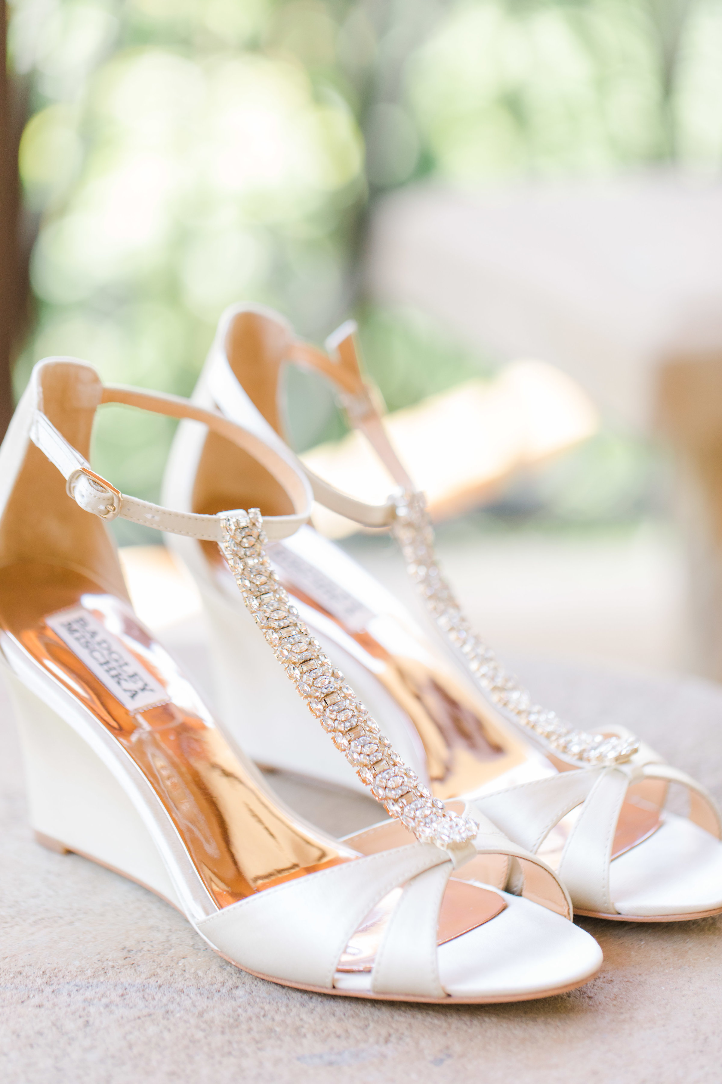 JennyQuicksallPhotography_www.jennyquicksall.com_WestlakeVillageInn_HartleyBotanicaWedding_-60.jpg
