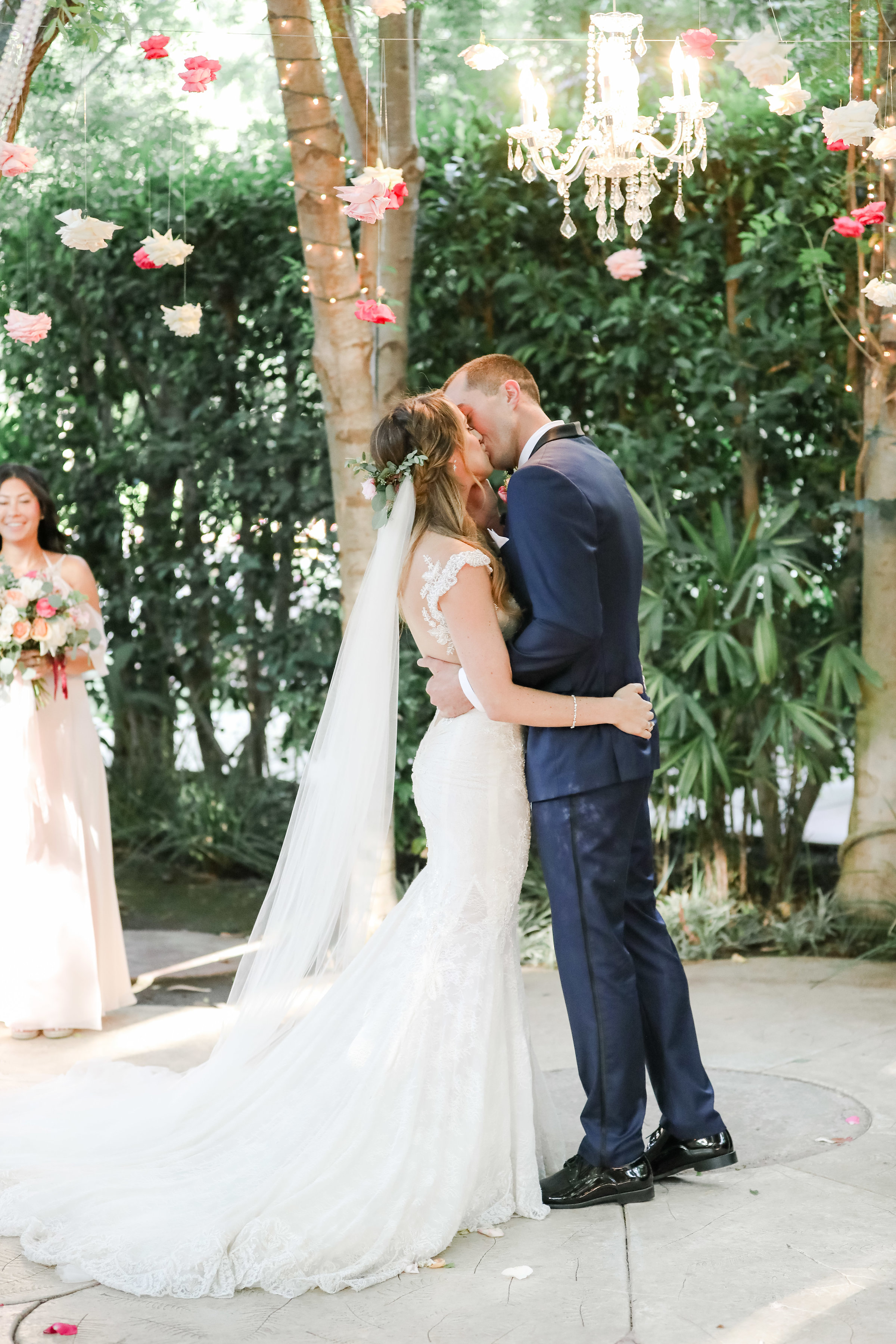 JennyQuicksallPhotography_www.jennyquicksall.com_WestlakeVillageInn_HartleyBotanicaWedding_-787.jpg