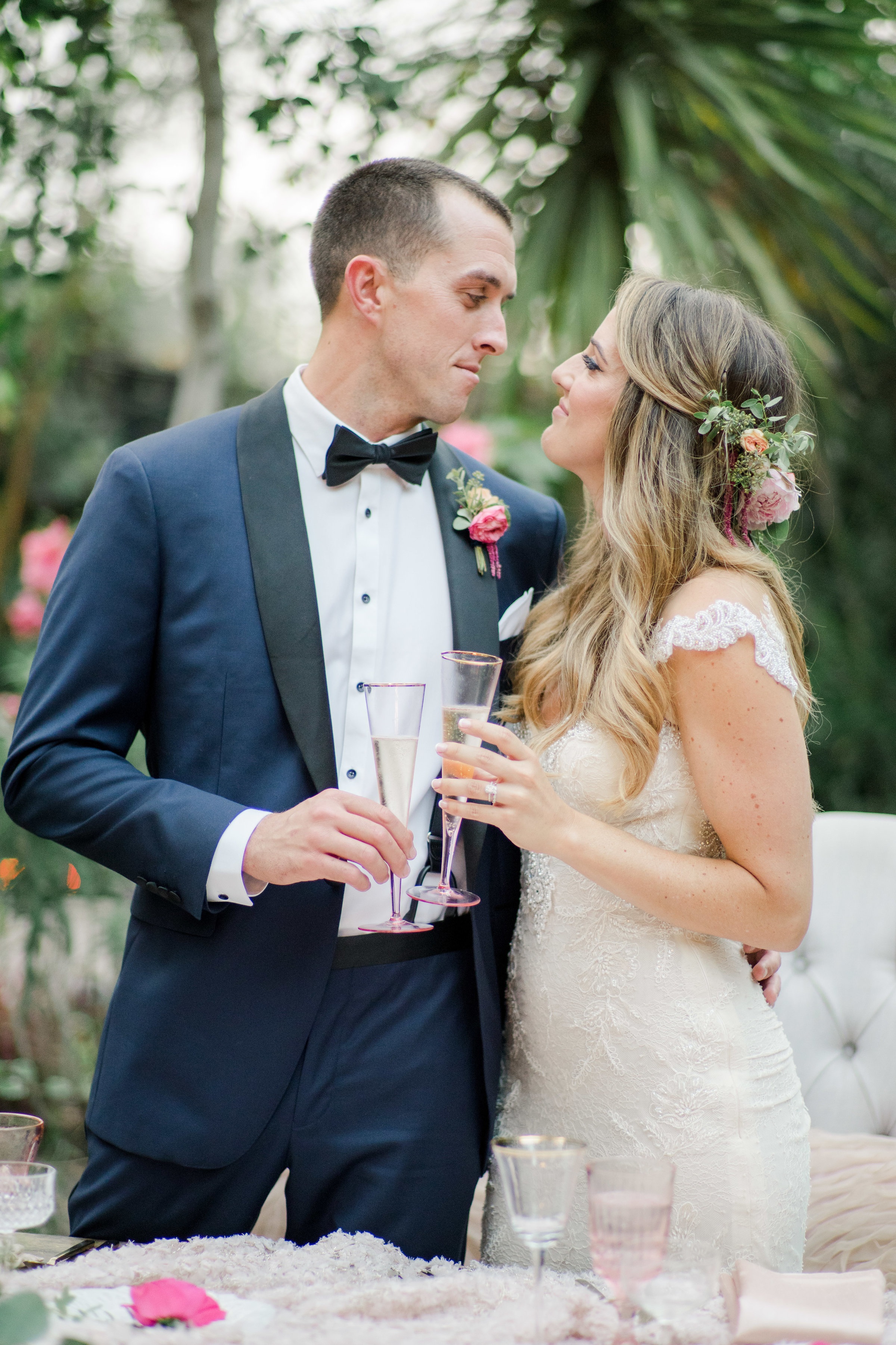 JennyQuicksallPhotography_www.jennyquicksall.com_WestlakeVillageInn_HartleyBotanicaWedding_-1116.jpg