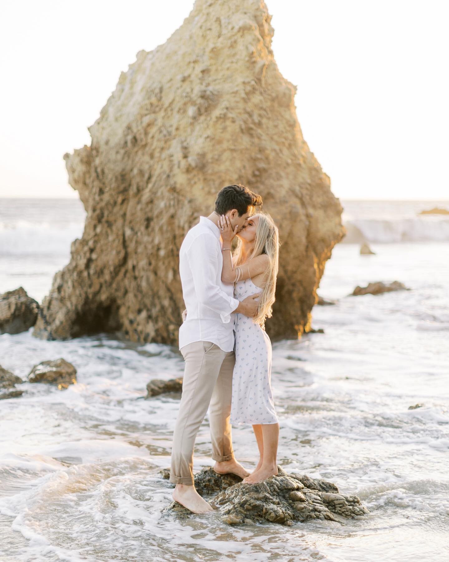 Today&rsquo;s engagement session with Nicole &amp; Charlie was so amazing!! The weather was perfect and the beach was empty!! Jk it was packed but to us, we were the only ones! 🥰🥰🥰