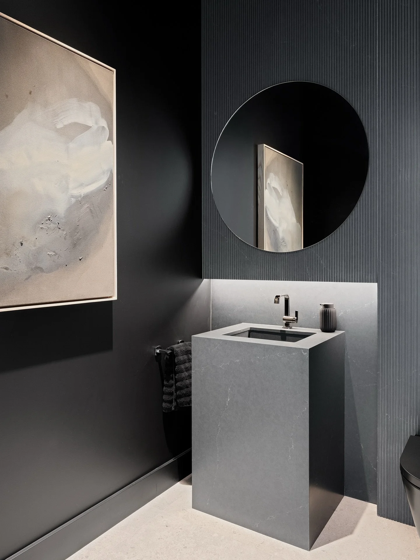 CARE Awards Winner for Best Single Family Home &amp; Best Interior 🏅 We have the greatest team and partners @spacizdesigncompanyinc and KB Design 🖤 Iron &amp; Ember is literally a dream home.

Huge congratulations to all the innovative and creative