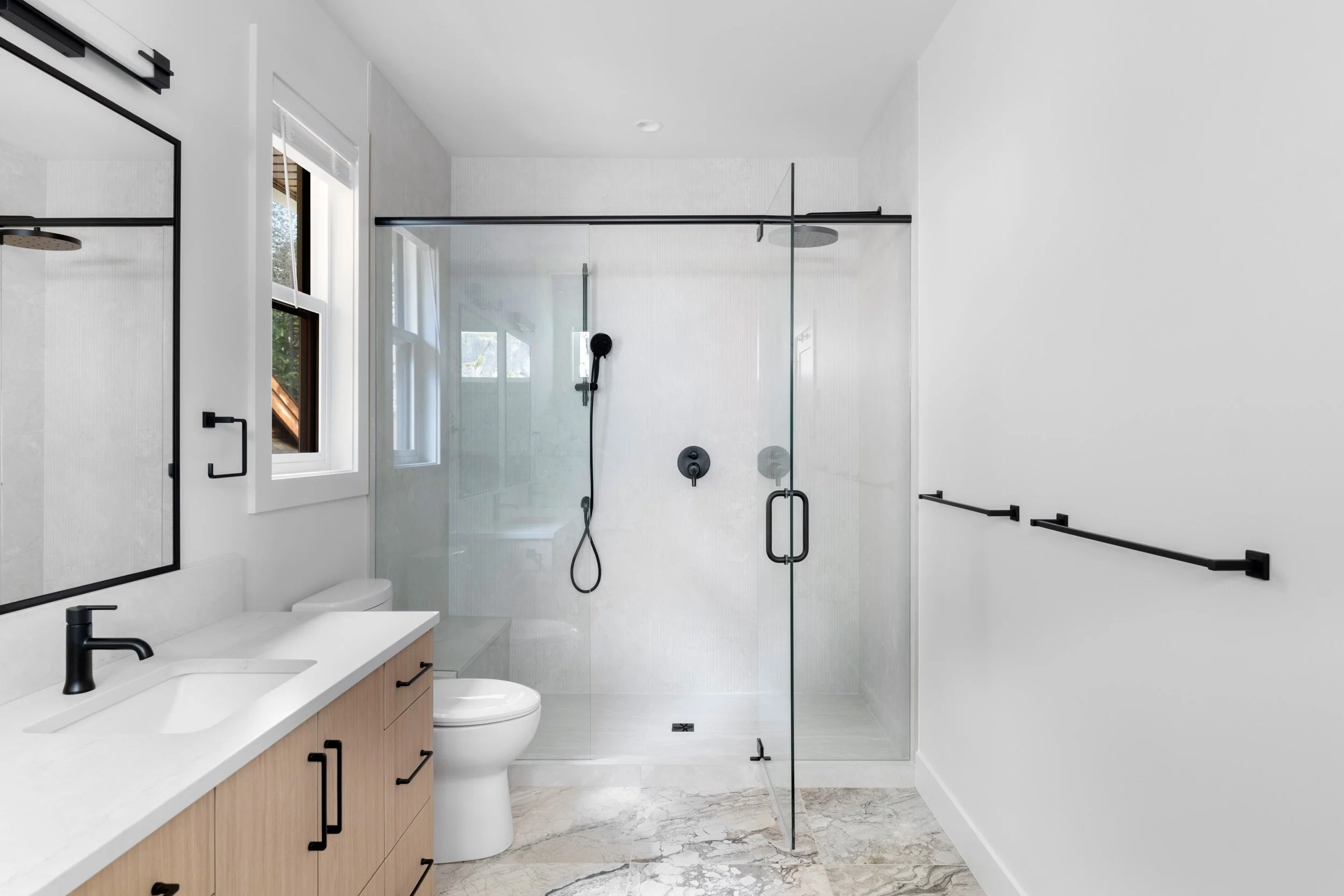 3425Horizon_Ensuite2.jpg