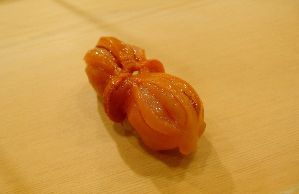 Akagai (red clam) nigiri. Source: Cathy Ho