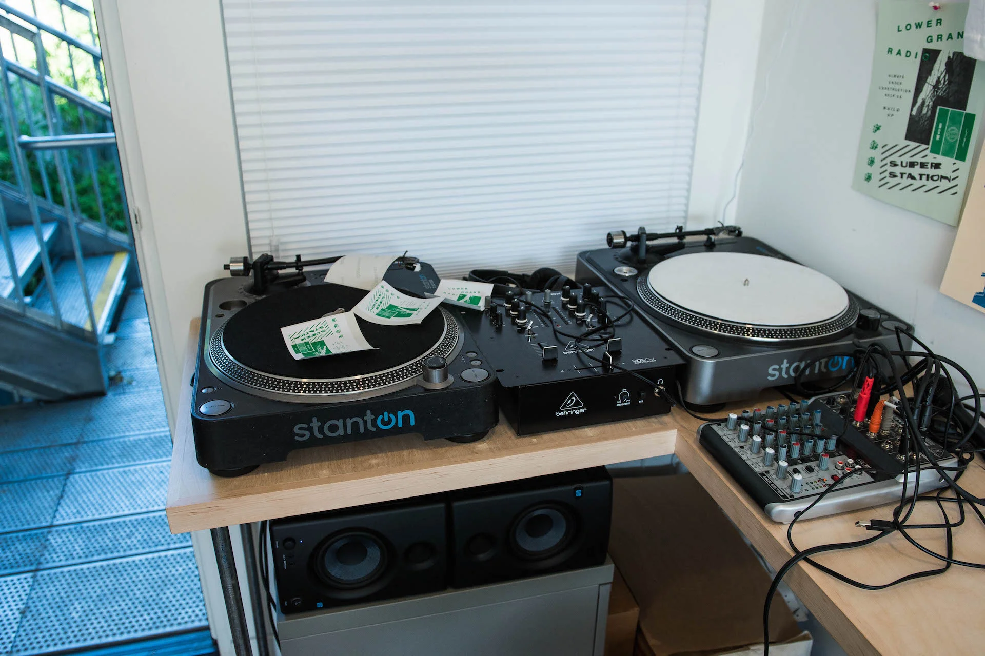 Lower Grand Radio's setup.