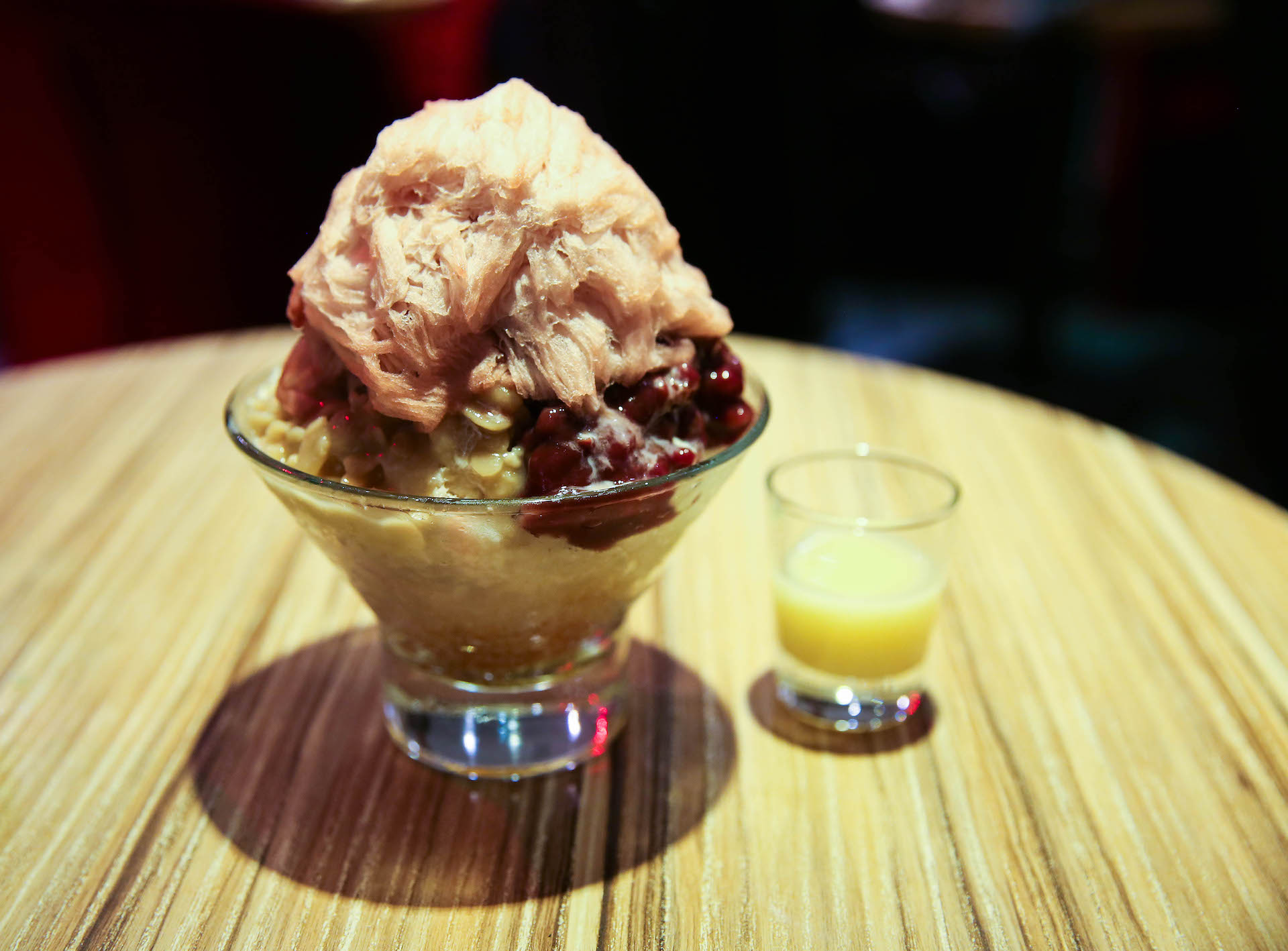 Sweet Cotton Ice with the most traditional ingredients of Taiwan: red bean, peanuts, taro, and condensed milk.