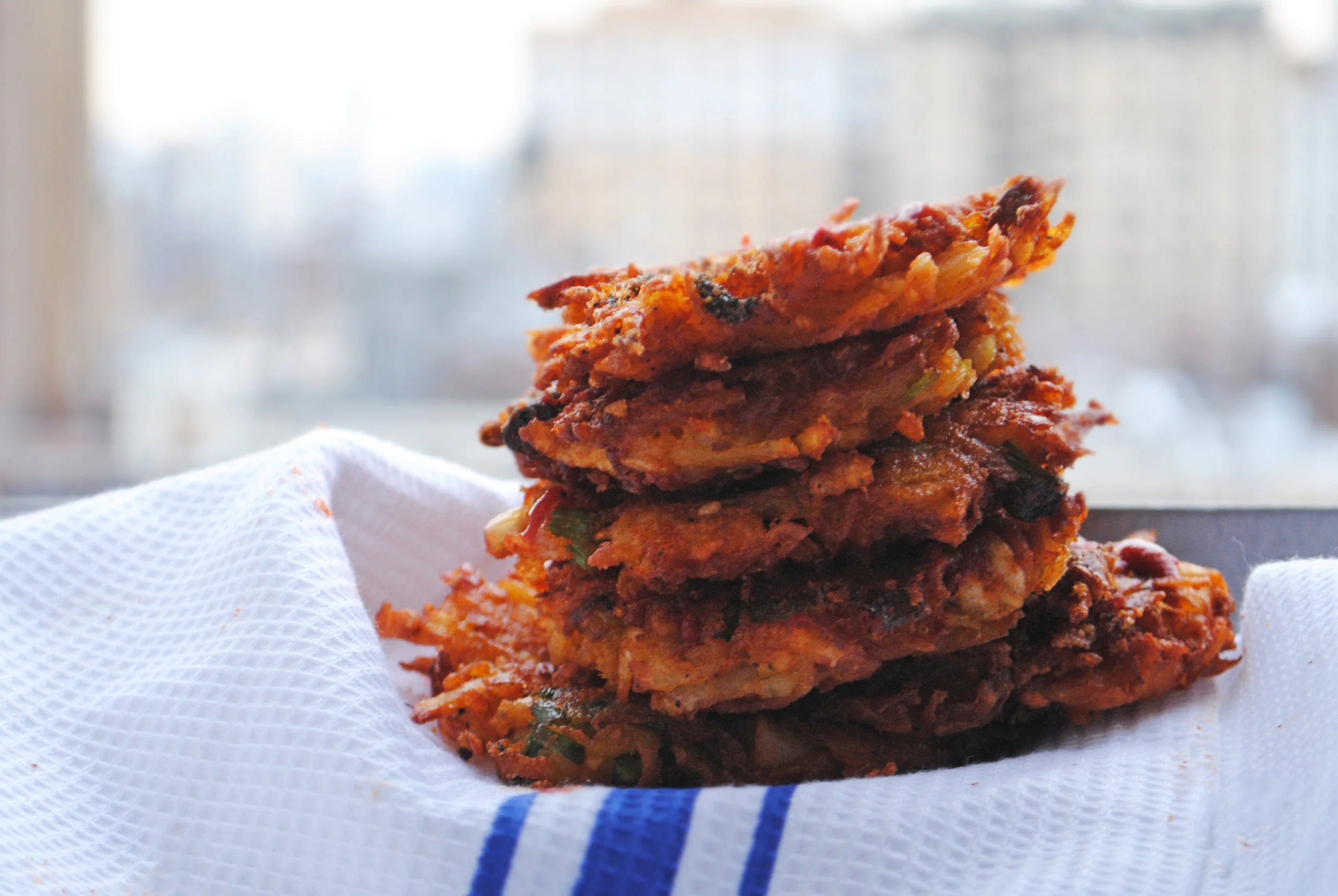 CHEDDAR, SCALLION + SRIRACHA LATKES