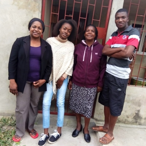 Leonor with her daughter, sister, and nephew