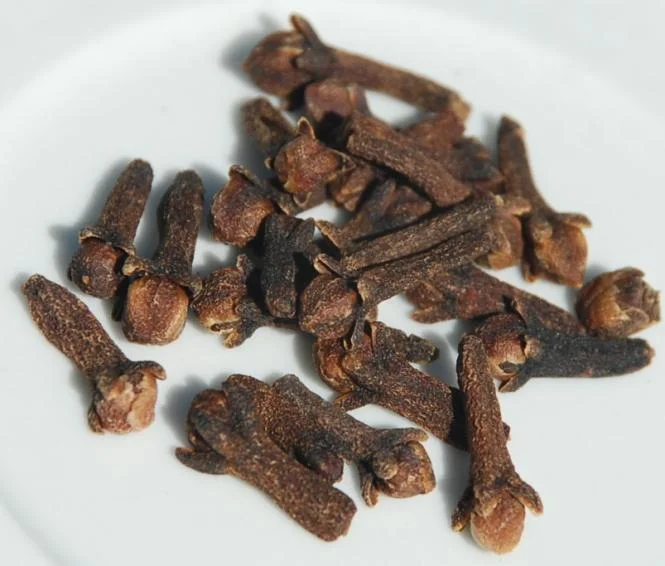 cloves.jpg