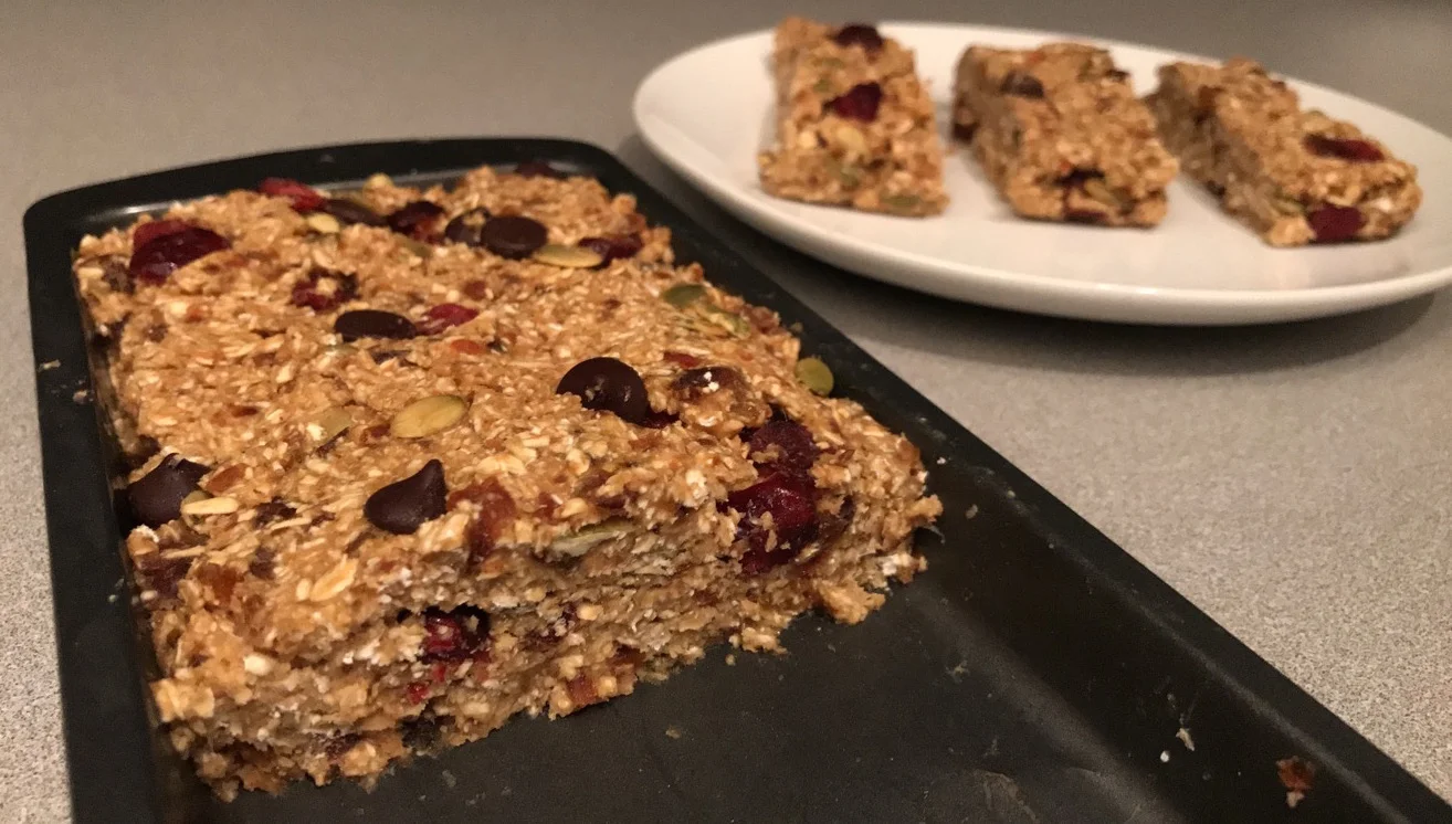 Oat & Date Breakfast Bars