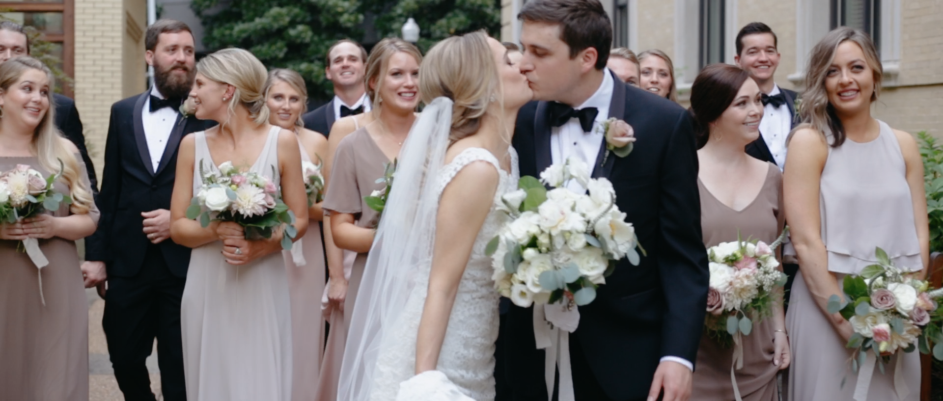 jaclyn-jamie-wedding-party-nashville-wedding-videographer-cathedral-of-the-incarnation.png