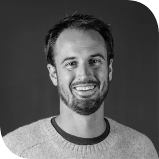 Bede Moore Co-founder and former MD Lazada Indonesia Bede Moore is a tech industry executive with experience leading companies across Southeast Asia and Australia. He spent five years in Indonesia from 2011 - 2016, where he was Co-founder and Managing Director of Lazada Indonesia, the largest eCommerce company in Indonesia and part of the Lazada Group, and which was acquired by Alibaba in 2017. He was also a Co-founder of Paraplou Group, an Indonesian eCommerce company and brand partner. In 2014, he was the first foreigner to be selected as an Endeavor Entrepreneur in Indonesia. Bede holds an MPhil (Hons) in Indonesian history from Leiden University, and a Bachelor of Arts from Harvard. Now based in Sydney, Bede Moore is a Director of TechSydney, the leading industry body for the tech sector, and a Director of Amplitude, an advisory firm specialising in the consumer and technology sectors. He is also Chairman of CAUSINDY, a peak bilateral organisation between Indonesia and Australia. He previously led the Australian deployment of Student.com, and was a Senior Associate for the Boston Consulting Group in Australia and Southeast Asia.