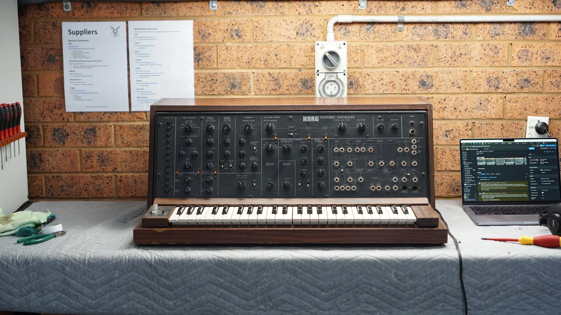 Work in progress shot for this beautiful KORG PS-3100, before being serviced and cleaned. Now serviced up and sounding massive again 🎹🎛️

 #analogsynth #synthesiser #synthporn #vintagesynth #korg #korgps3100 @korgofficial @korgaustralia @korg_inc