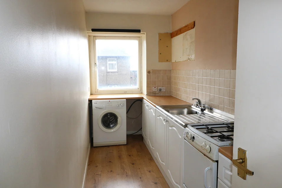 KITCHEN BEFORE