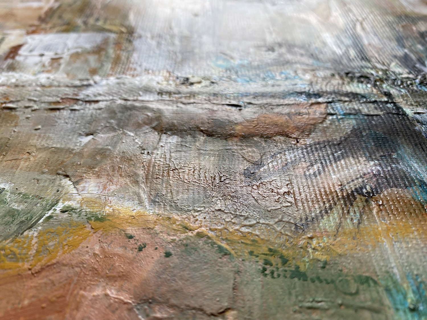 Art Kelly Allison BENEATH zoom hem 3web.jpg