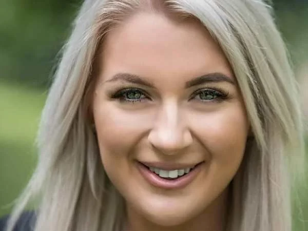 brogan lacey female singer