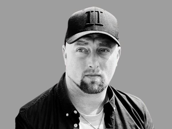 dane piercy male guitar vocalist