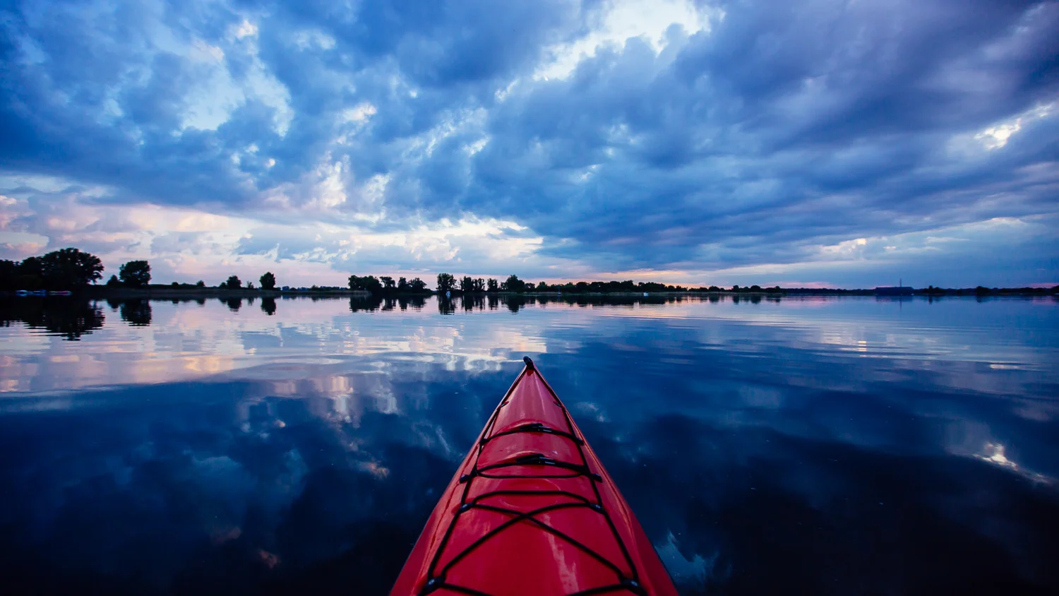 Kayak-Brandenburg-Himmel-1.jpg