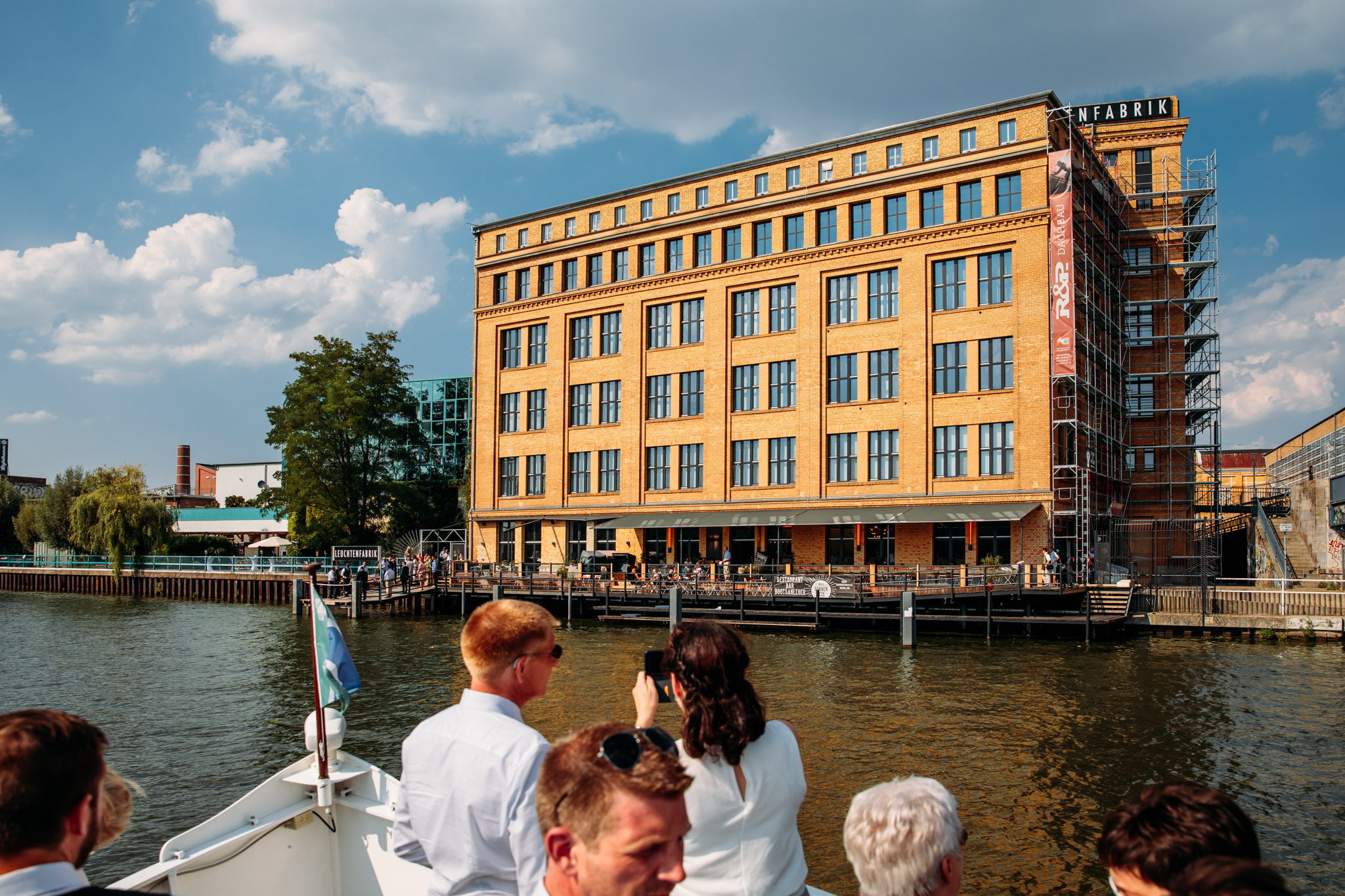 180804_Hochzeit_Koepenick_Spree_White_Lounge_Berlin_web_0018.jpg