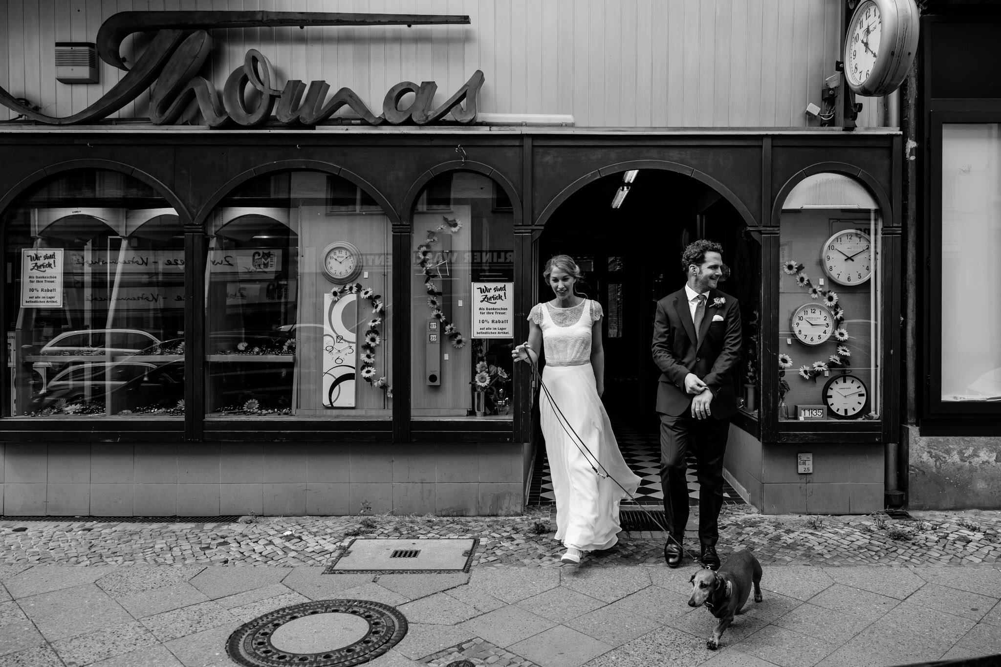 200814_urbane_Hochzeit_Standesamt_Neukölln_Berlin_Bootsfahrt_Fitzgerald_Spree_Feier_web_0007.jpg