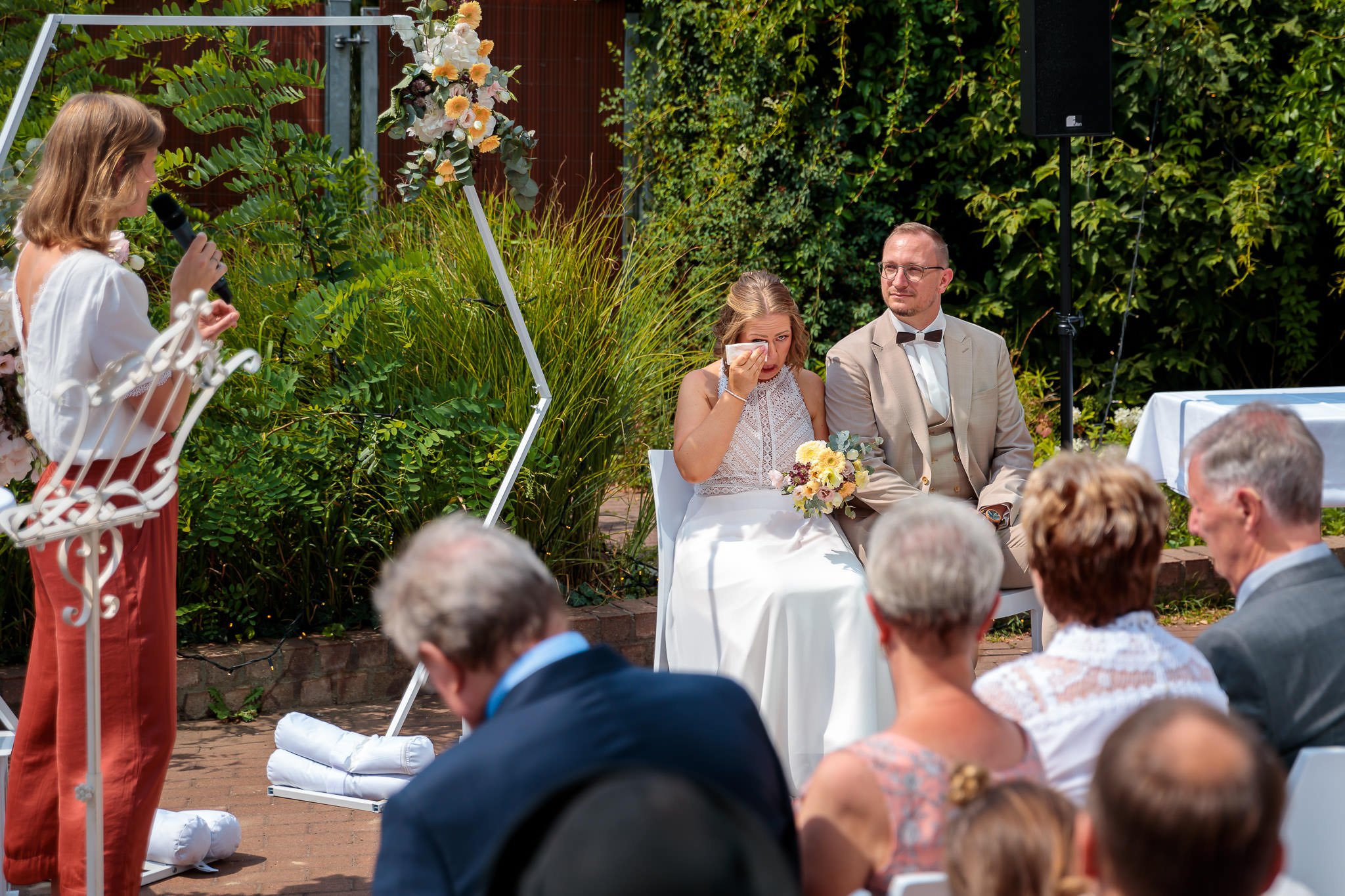 220731_Hochzeit_freie_Trauung_Spree_White_Lounge_Oberschöneweide_Berlin_Prev_0005.jpg