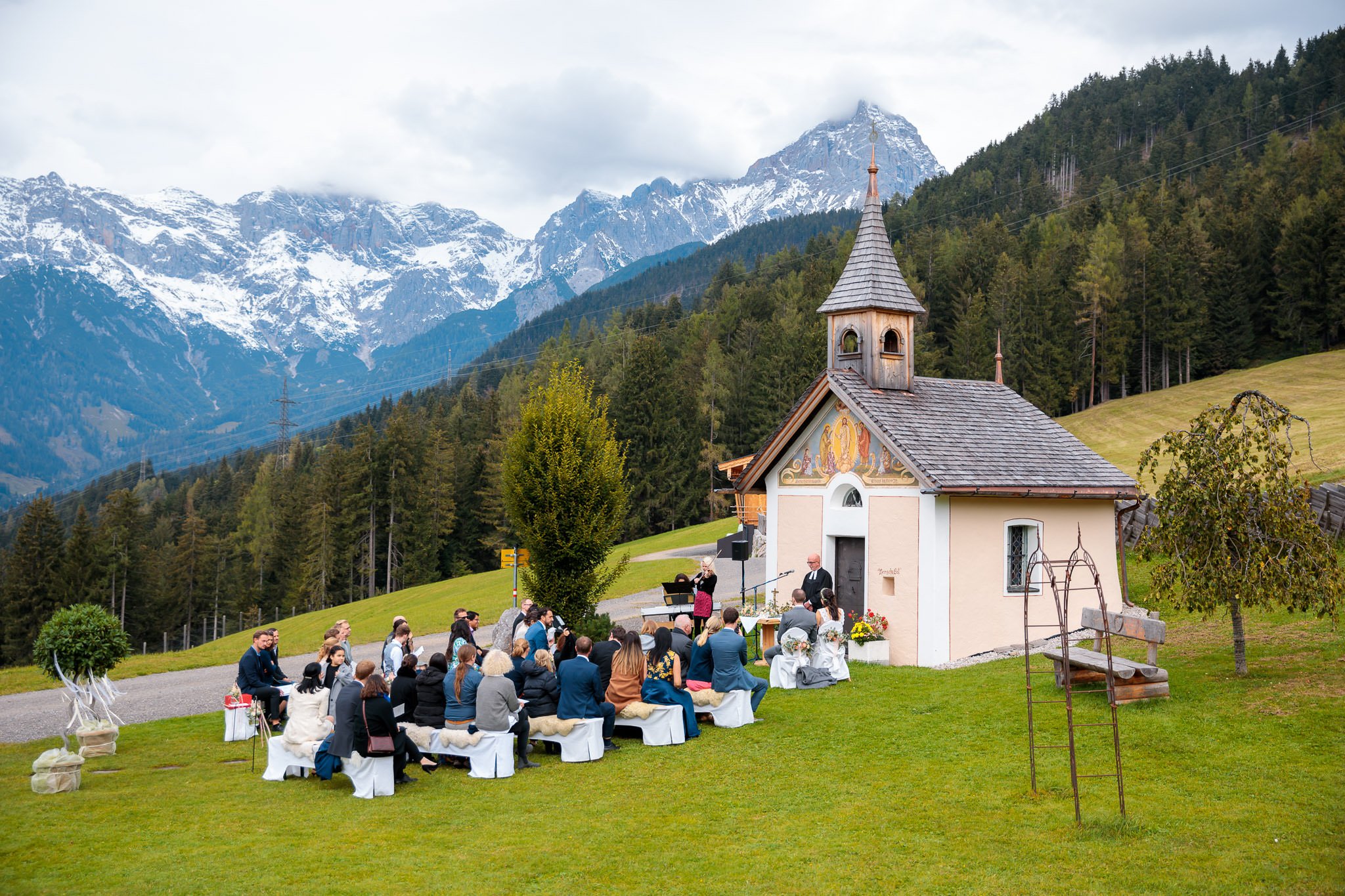 220924_AK_Hochzeit_Jufenalm_Salzburg_Östereich_Alpenhochzeit_0008.jpg