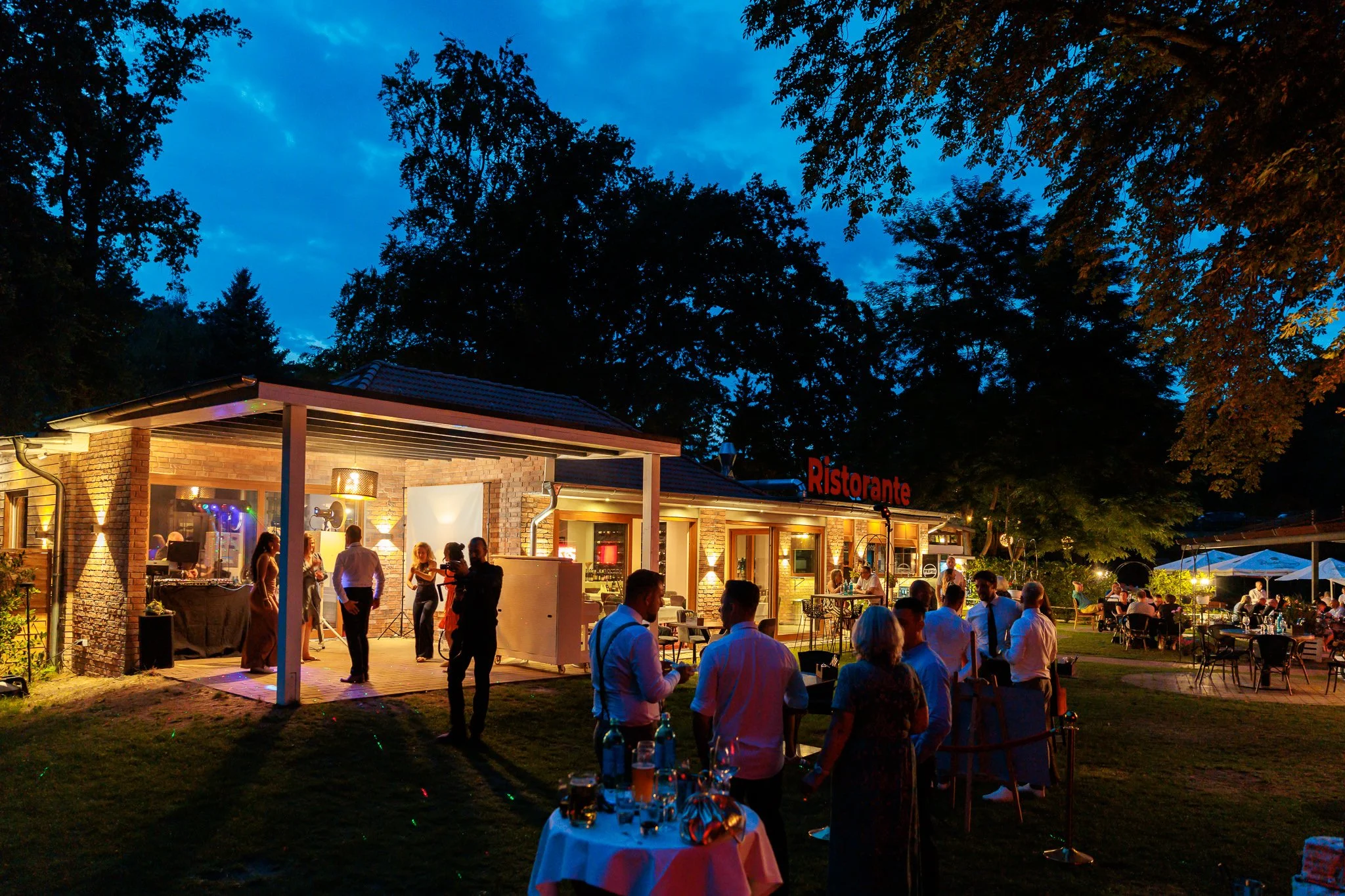 260815_AT_Standesamtliche_Hochzeit_Potsdam_Belvedere_Wannsee_Hochzeitsfeier_0033.jpg
