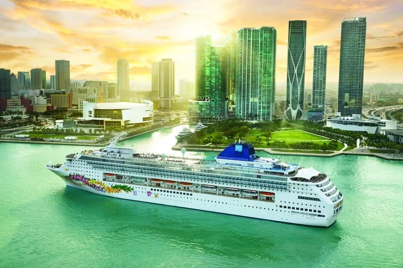 ncl_Sky_Aerial_Miami_090.jpeg