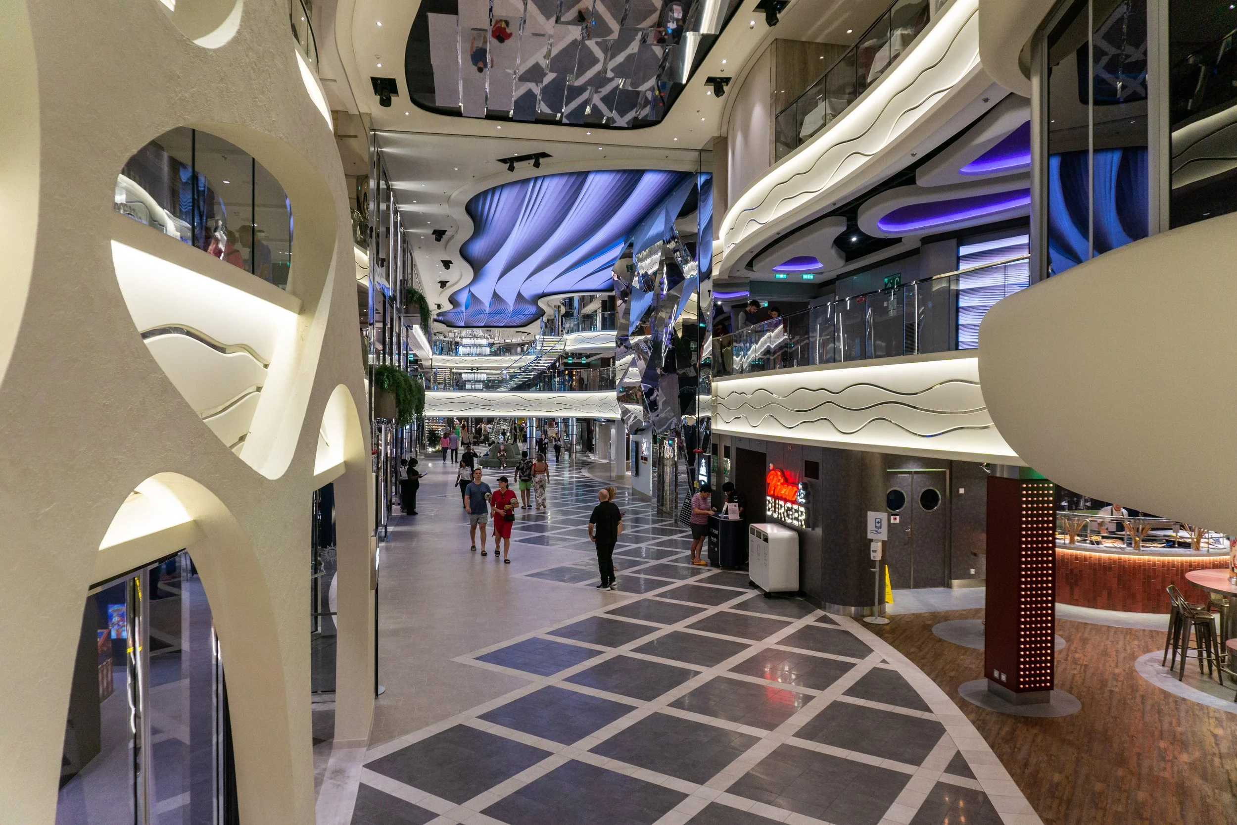  PHOTO COURTESY OF MSC CRUISES 