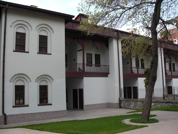 The back courtyard of the Ethnography Museum. c/o T.C. Kültür ve Turizm Bakanlığı