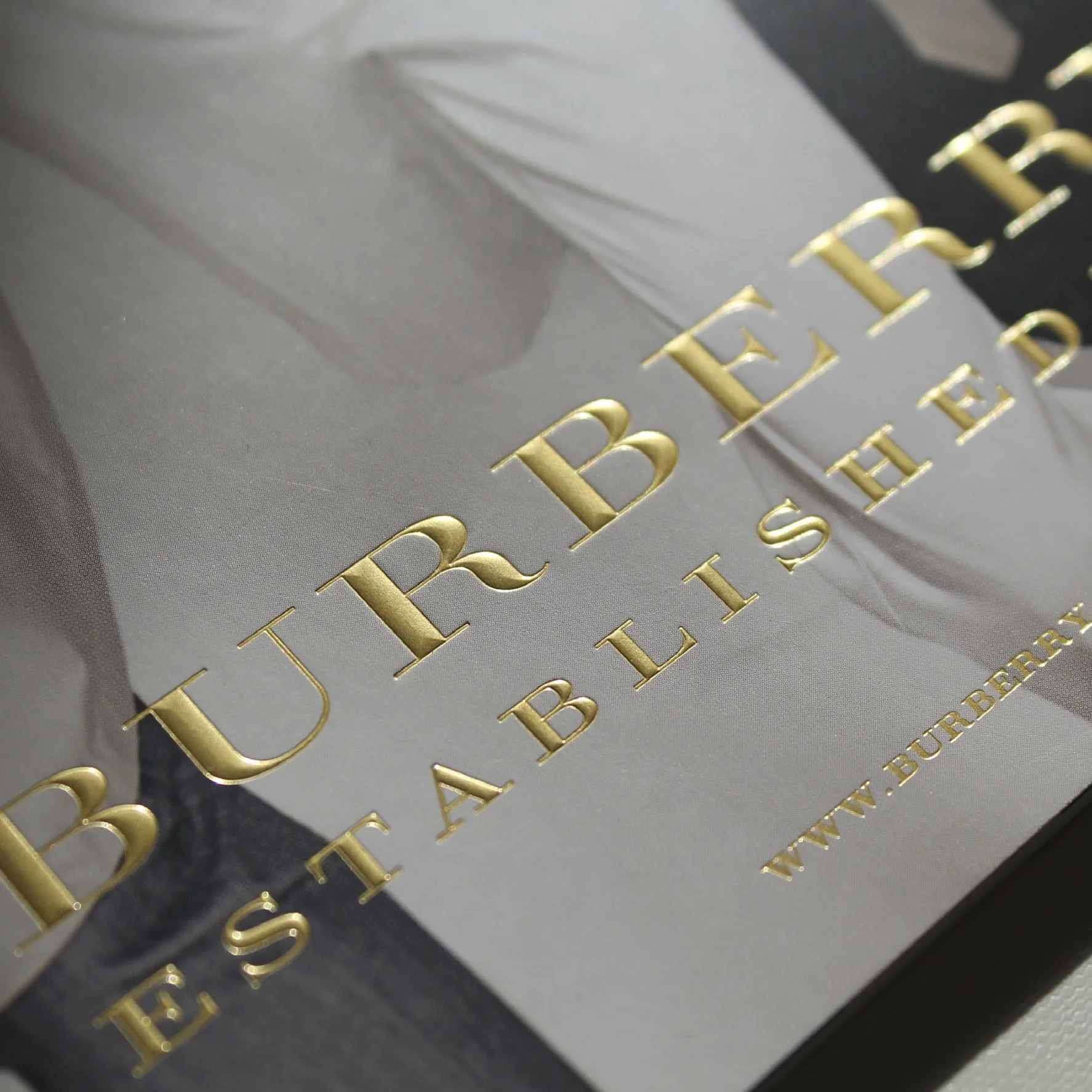 BROCHURE-LAYOUT_Burberry__Detail.jpg