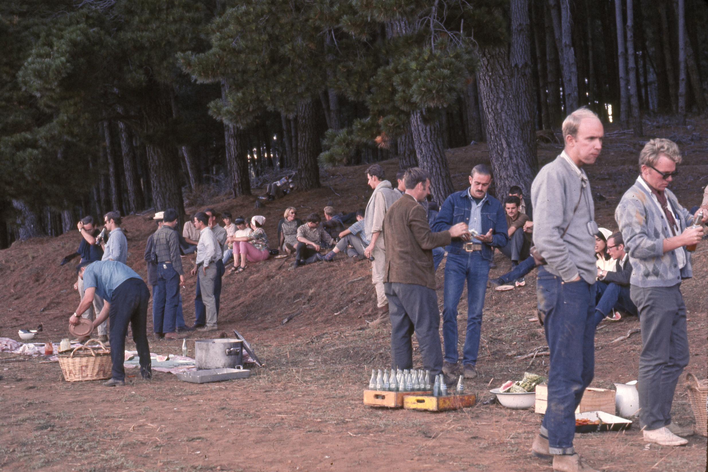 Angol, Feb. 1967