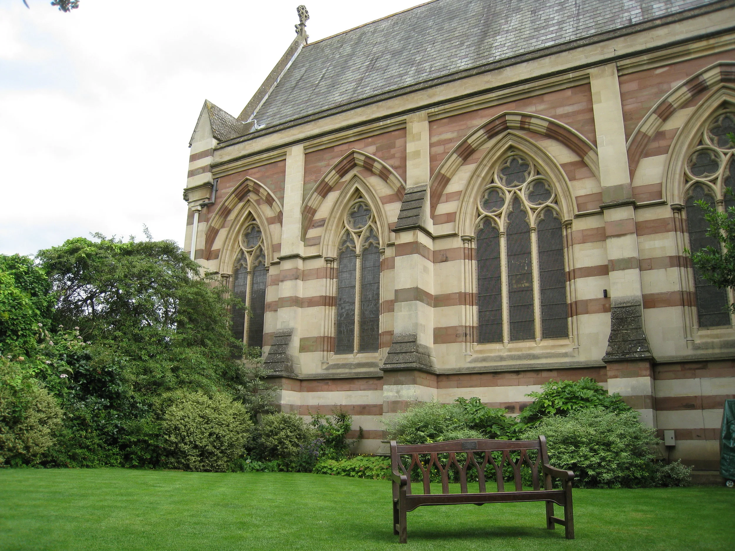  Balliol College--Grounds and chapel 