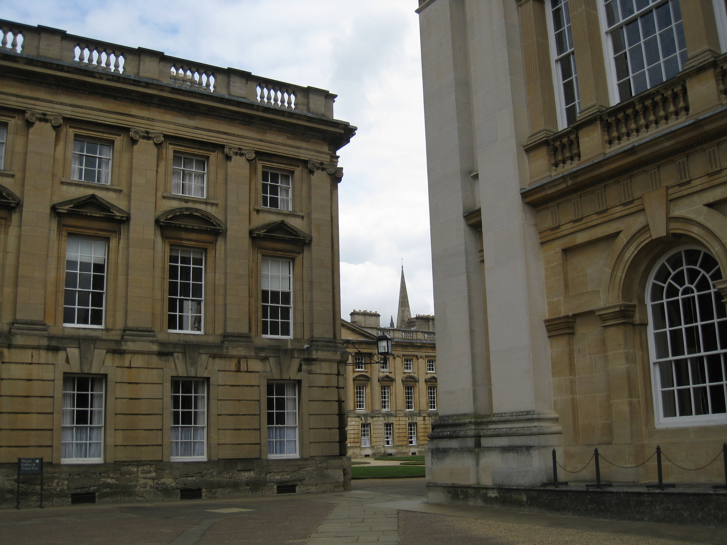  Christ Church College--Grounds and dorms 