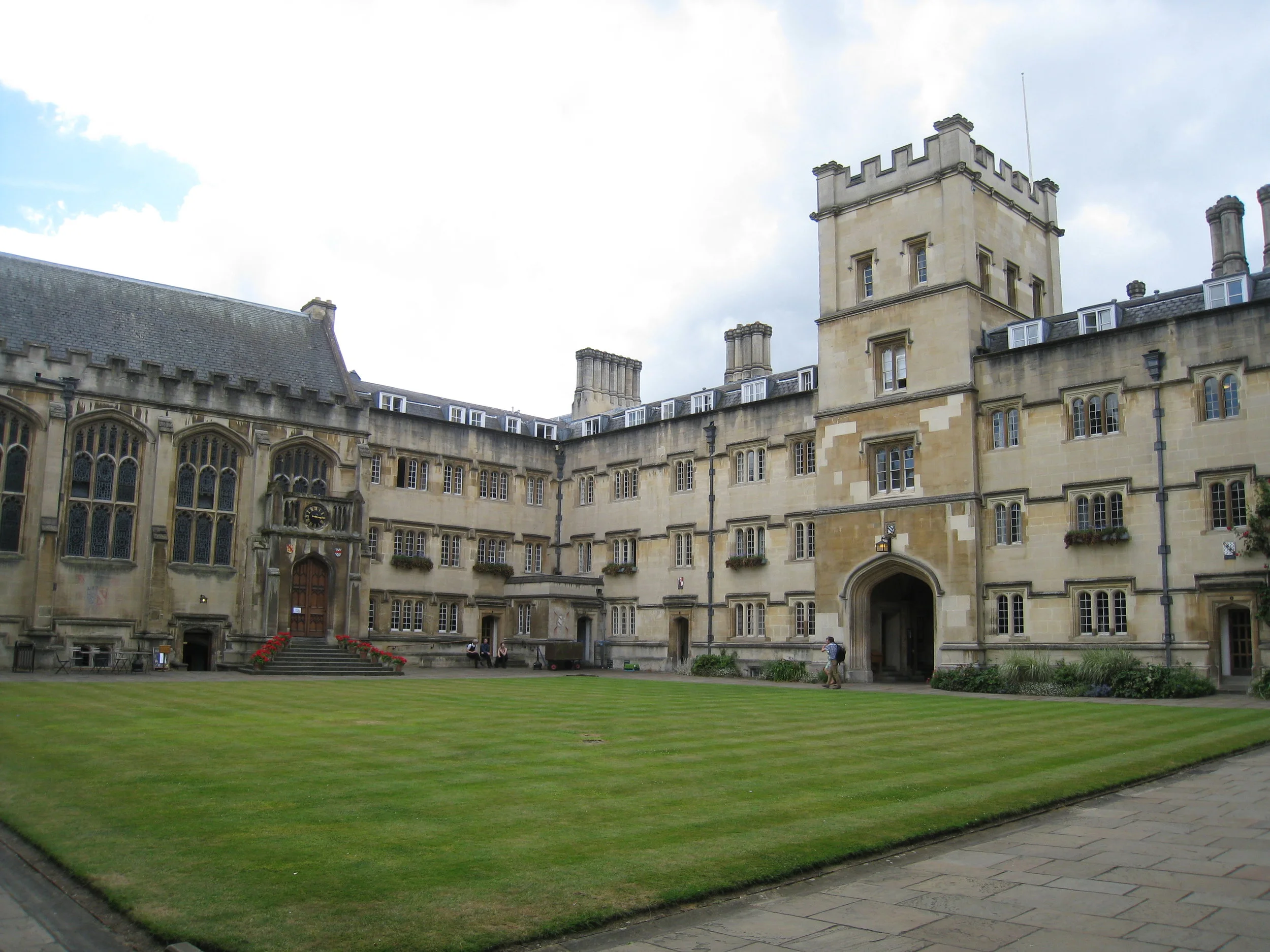  Exeter College--Chapel and entrance on main quad 