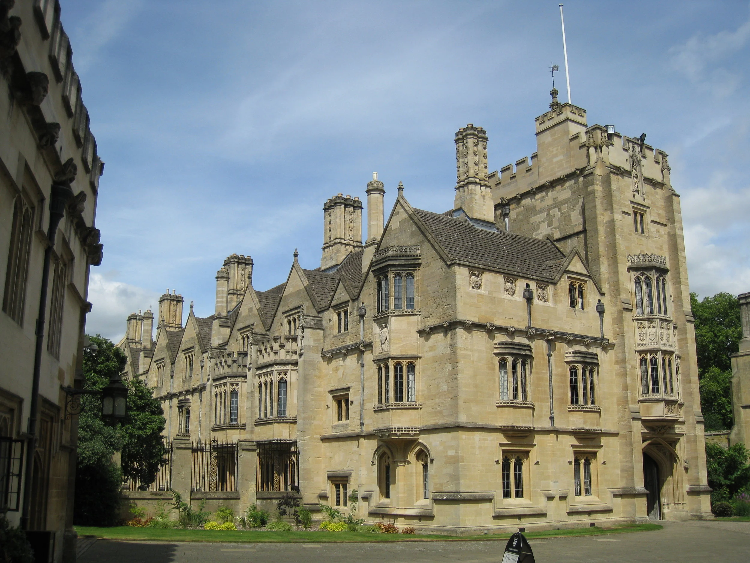  Magdalen College--Quad and grounds 