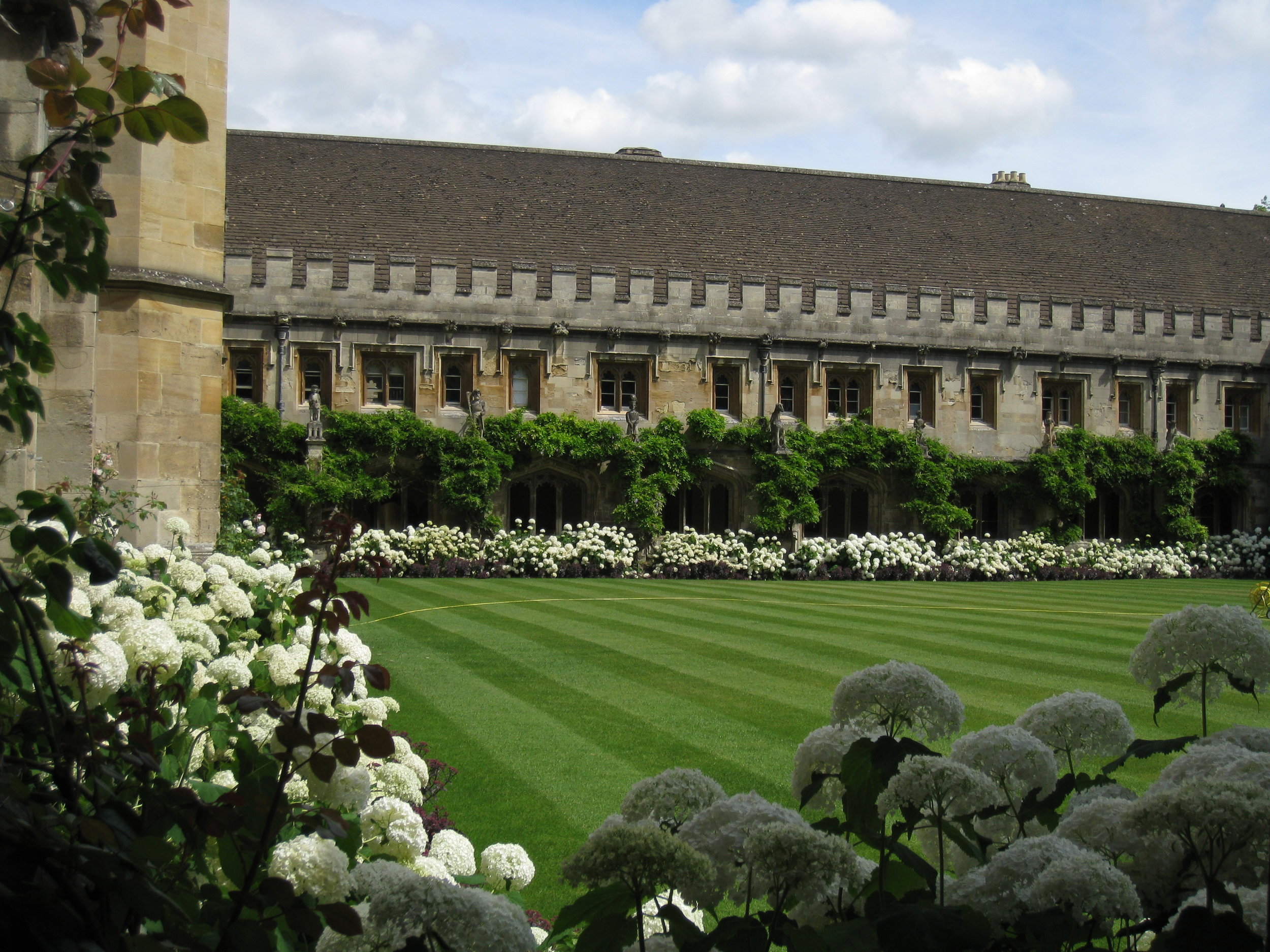  Magdalen College--Interior quad 