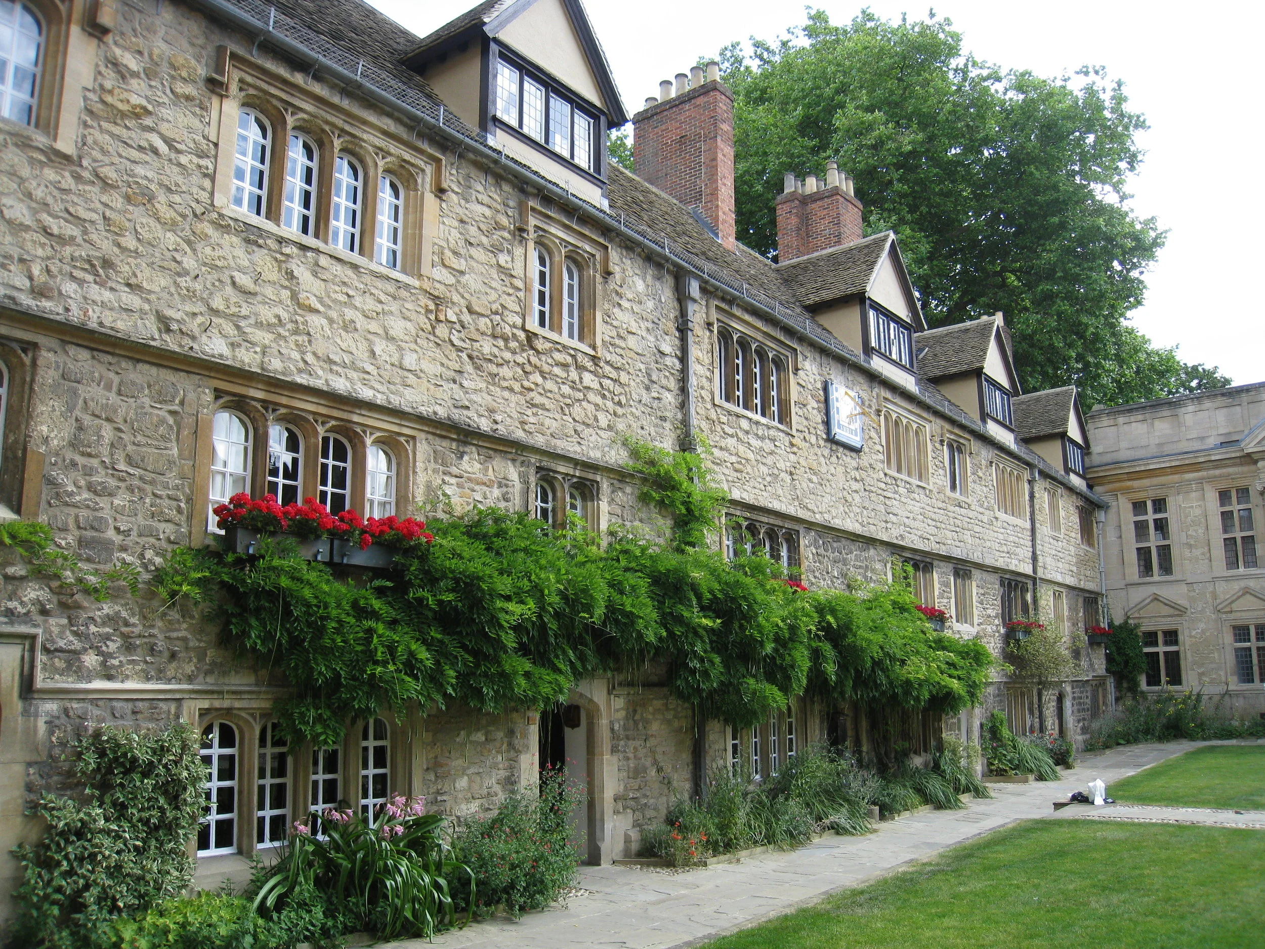  St. Edmond's Hall--Quad 