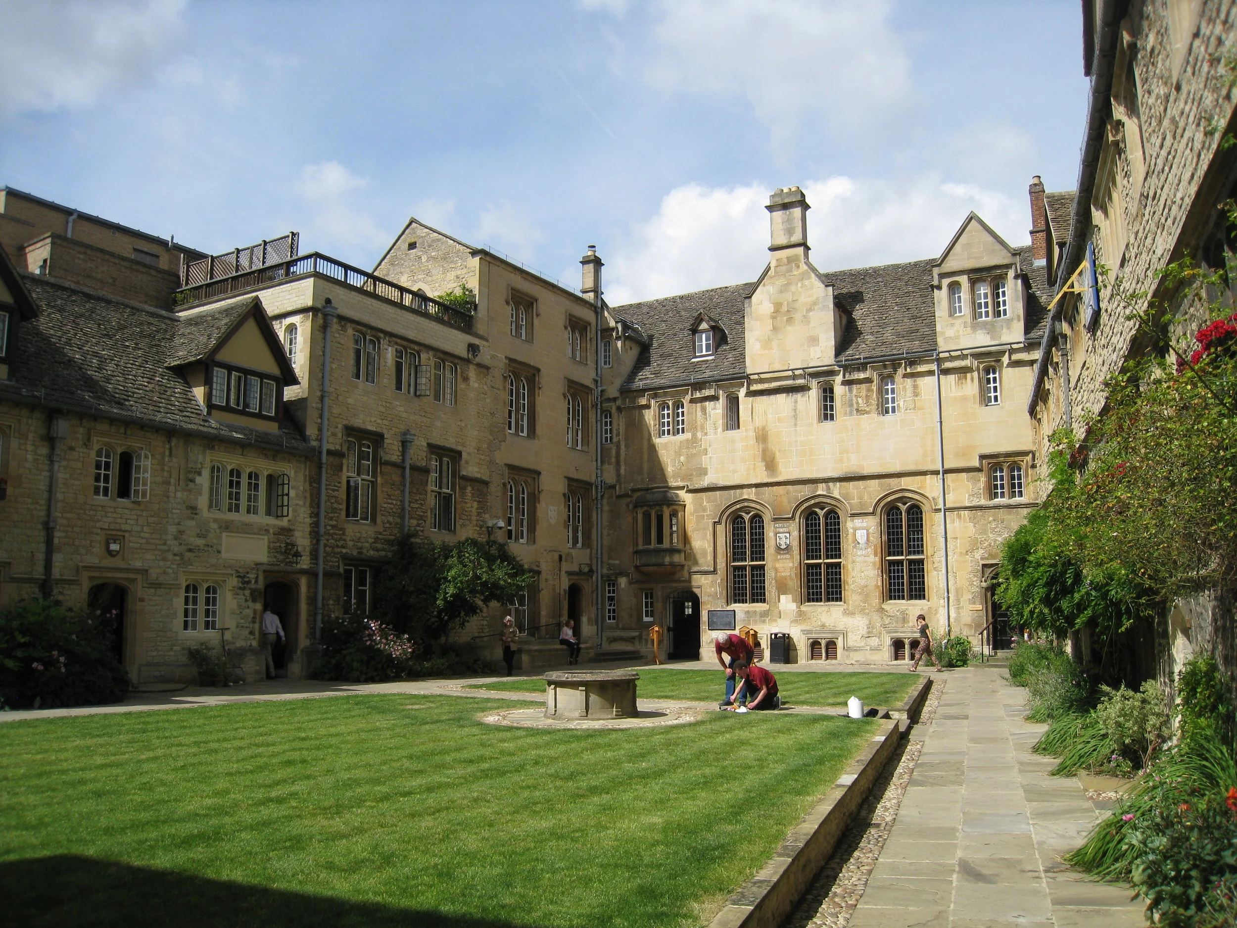  St. Edmond's Hall--Quad 