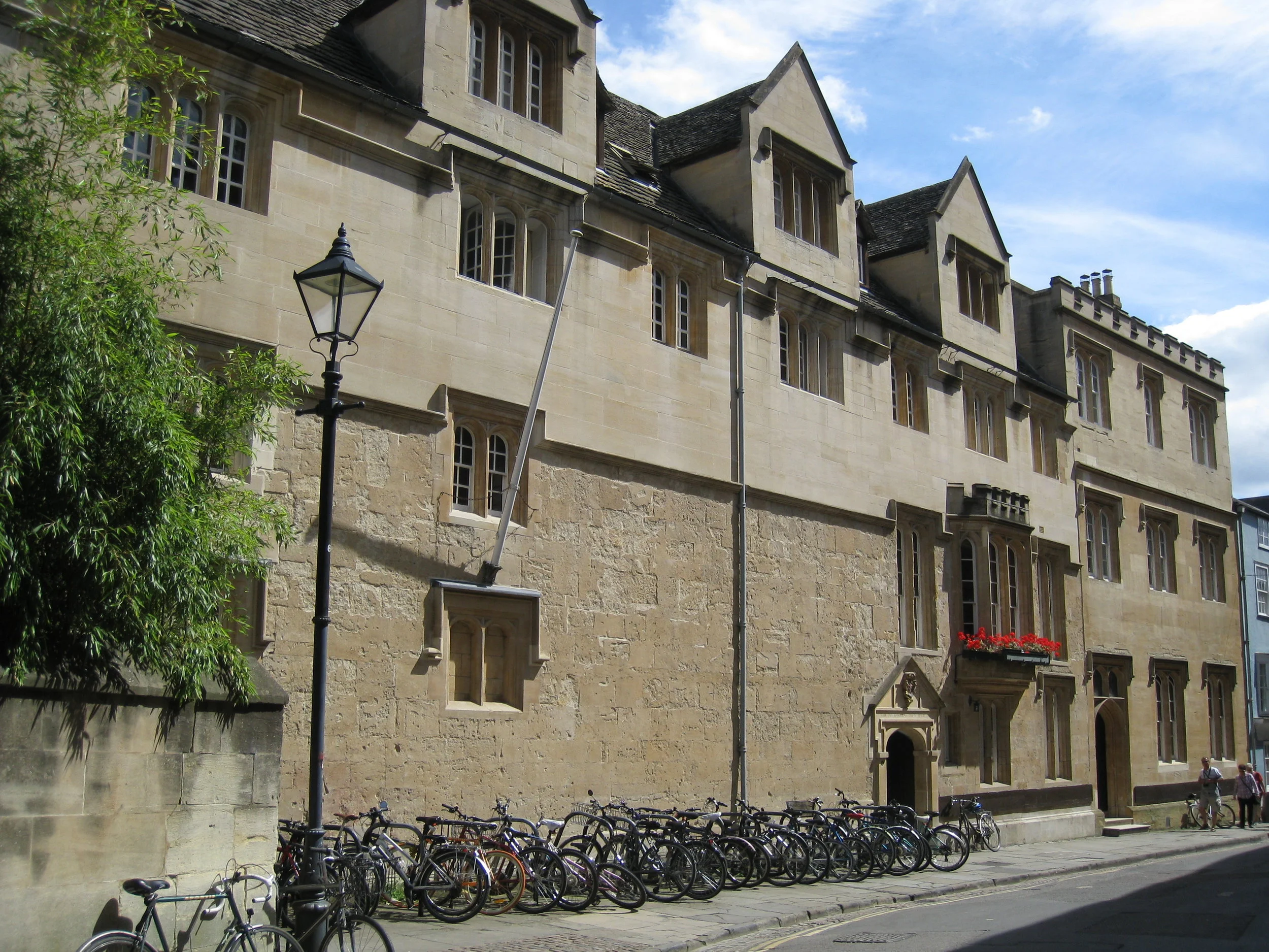  St. Edmond's Hall--Fro the street--Entranceway 