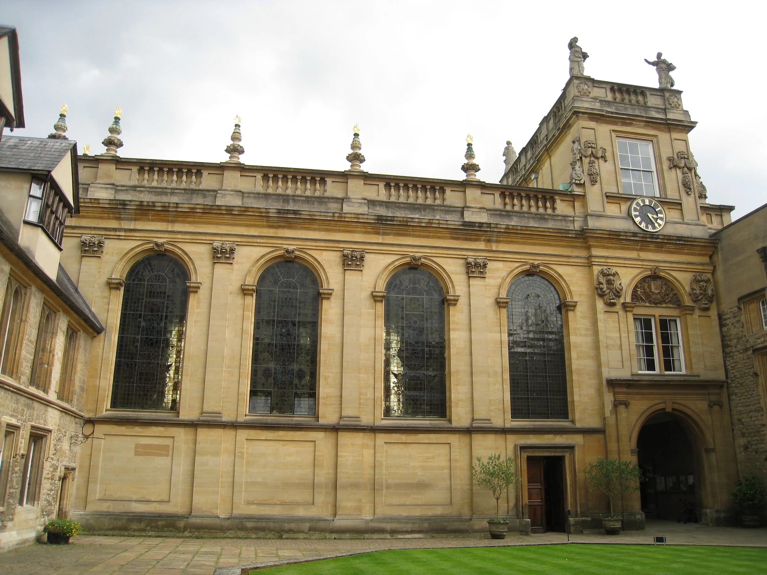  Trinity College--Chapel 